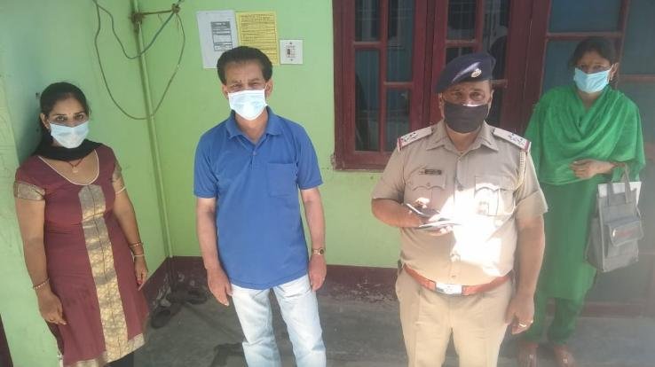 होम क्वारंटाइन किए हुए लोगो का किया औचक निरीक्षण