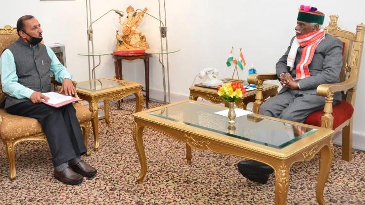 राज्यपाल ने विश्वविद्यालयों में पाई गई अनियमितताओं पर चिंता की व्यक्त