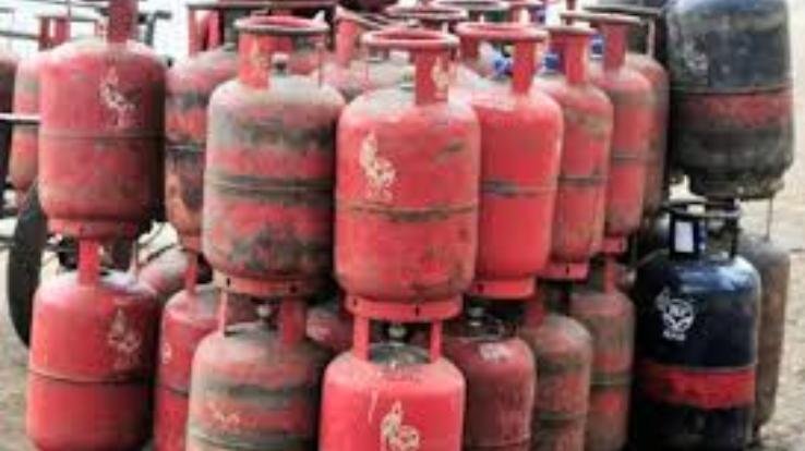  घरेलू रसोई गैस सिलेण्डर की दरों में परिवर्तन, अब ये रहेंगे दाम 