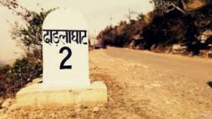 ग्रामीणों ने की अम्बुजा प्रबंधन से अपील, जल्द शुरू की जाए बसों की आवाजाही