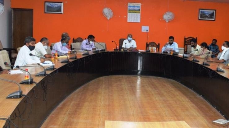 अध्यापकों के लिए भी कलस्टर स्तर पर किया जा रहा प्रशिक्षण शिविरों का आयोजन