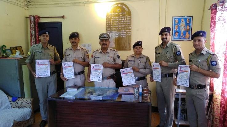 पुलिस विभाग में कार्यरत कोरोना वारियर्स को प्रशस्ति पत्र देकर किया सम्मानित