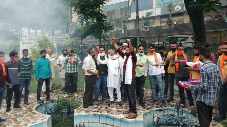 चम्पा पार्क में राम मंदिर के शिलान्यास के उपलक्ष्य में कार्यक्रम का आयोजन