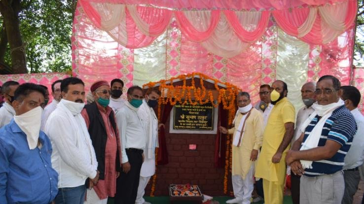 विधायक सुभाष ठाकुर ने किया विभिन्न विकासकार्यों का शिलान्यास