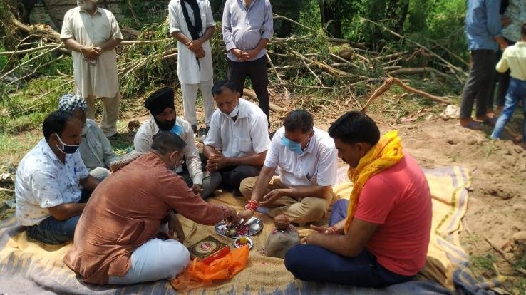 के एल ठाकुर ने किया निर्माण कार्यों का शुभारंभ 