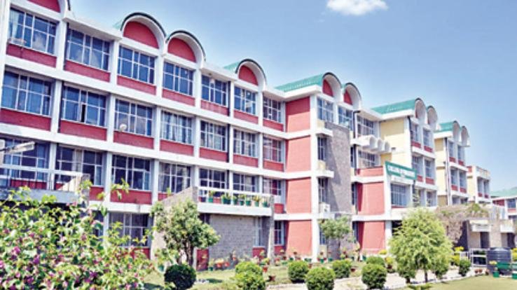 Nauni-vivi-extends-the-last-date-for-admission