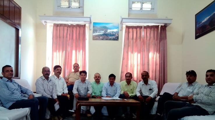 आराजपत्रित कर्मचारी महासंघ ने घुमारवीं के रोगी कल्याण समिति सचिव को दी चेतावनी 