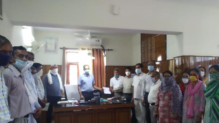 demands-for-eviction-of-rogi-kalyan-samitis-head