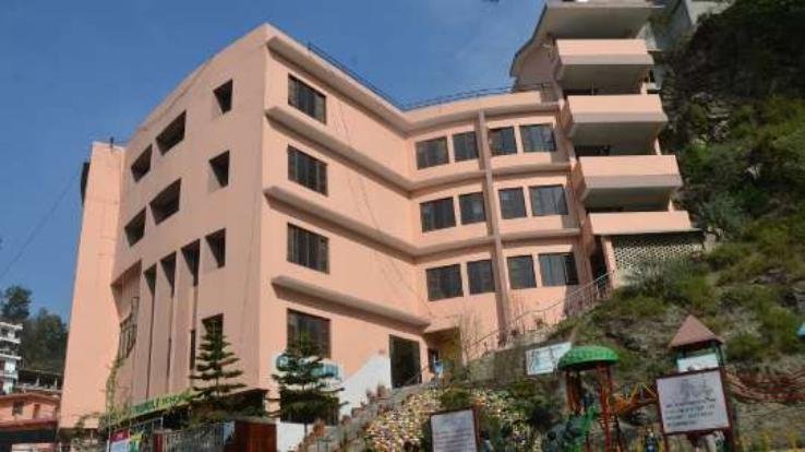 Online-session-organized-for-parents-on-the-topic-of-Empowering-Kids