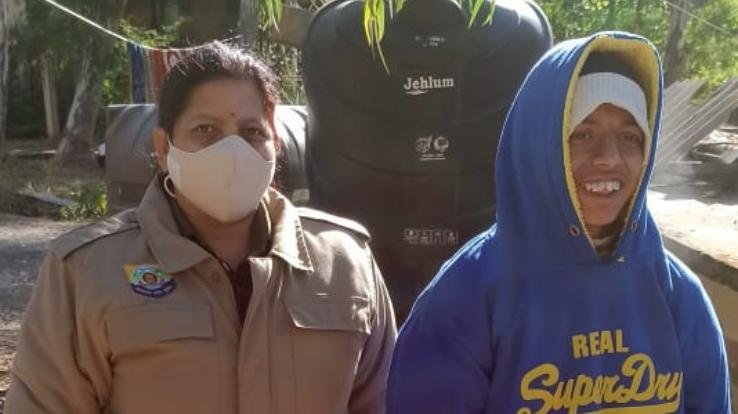 Head-Constable-Kamla-Devi-successfully-rescue-a-minor