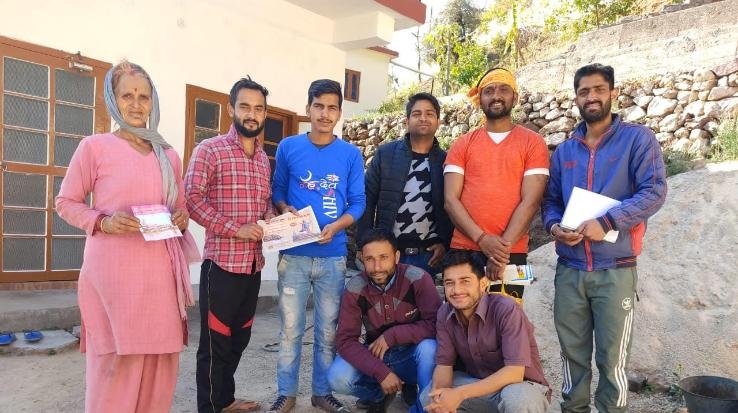 vishv-hindu-parishad-ke-saujanya-se-ram-mandir-nirmaan-ke-lie-dhan-rashi-ki-gai-ekatrit