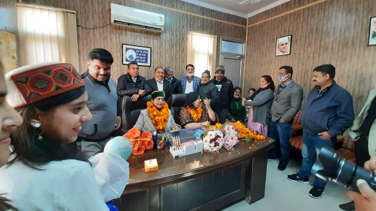 परवाणू नगर परिषद में शपथ ग्रहण समाहर्रो आयोजित