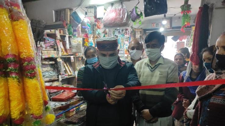 Ambuja Cement Foundation inaugurates hosiery production center