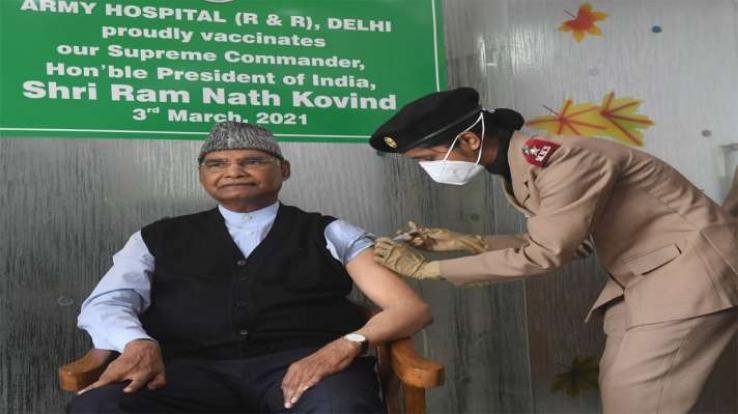 President Ram Nath Kovind took the first dose of Corona vaccine at RR Hospital