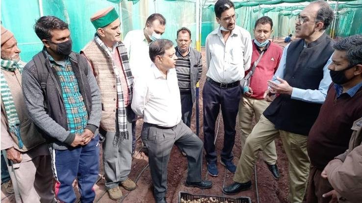 Solan: Additional Secretary, Ministry of Farmers Welfare provided practical information of FPO to farmers