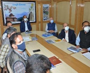 Presentation-made-before-CM-regarding-proposed-alignment-on-Shimla-bypass-four-laning-project