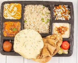 चालकों की सुविधा के लिए भोजनालयों के सम्बन्ध में आदेश