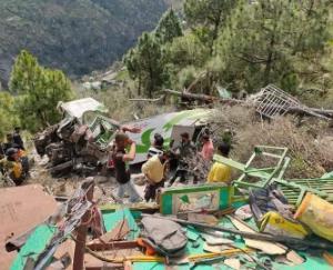 Tragic accident occurred in Chamba, private bus fell into deep gorge, 8 people died