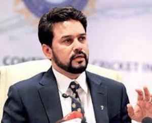 कोरोना से लड़ने को हिमाचल के सभी ज़िलों में भेज रहे मेडिकल उपकरण : अनुराग ठाकुर 