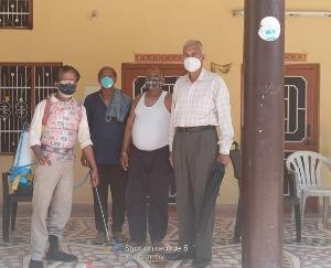 सुजानपुर सर्वकल्याणकारी संस्था व कांग्रेस कार्यकर्ताओं द्वारा गांव-गांव को किया जा रहा सेनेटाइज़