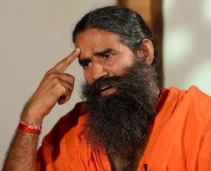 Indian Medical Association challenges Swami Ramdev for an open debate
