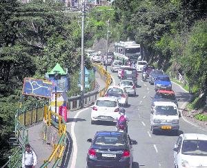 Number of tourists coming to Himachal increasing on the roads JUNE 15 2021