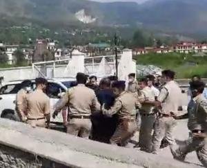 Gaurav Singh & Balwant Singh suspended. Brajesh Sood divested of ASP CM Security.