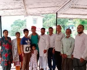 दाड़लाघाट : पटवार सर्कल मांगल से पटवारी कृष्ण प्रकाश को आदर सम्मान सहित किया गया विदा