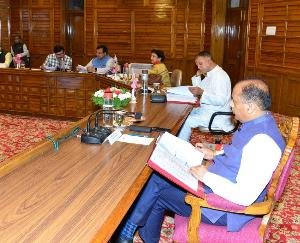 एक बार फिर कैबिनेट मीटिंग से निराश हुए बेरोजगार कला अध्यापक