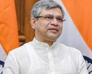 एक्शन में नए रेल मंत्री: बड़े बदलाव का किया एलान