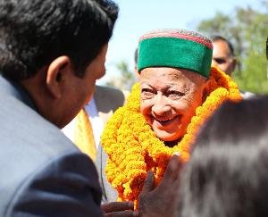 दाड़लाघाट : छः बार प्रदेश के मुख्यमंत्री रहे वीरभद्र सिंह के निधन पर किया गहरा दुख व्यक्त