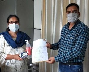 दाड़लाघाट : कोरोना की तीसरी संभावित लहर के लिए कोरोना संक्रमण से बचाव व्यस्वस्था पर बैठक का आयोजन