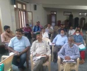 सीटू राष्ट्रीय सचिव डॉक्टर कश्मीर ठाकुर पर जानलेवा हमला, पुलिस अधीक्षक हमीरपुर के पास दर्ज़ एफआईआर