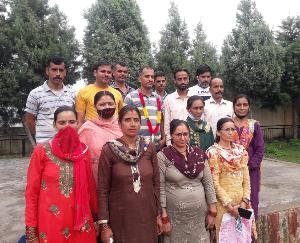 दाड़लाघाट : सर्वसम्मति से सुमन गौतम बने विद्यालय प्रबंधन समिति के प्रधान 