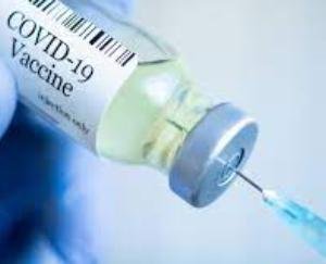 सोलन : कोविड-19 से बचाव के लिए गत दिवस 24596 व्यक्तियों का हुआ टीकाकरण