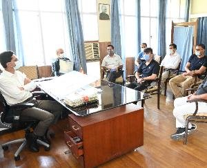 सोलन : नौणी विश्वविद्यालय के अधिकारियों ने अफगान छात्रों से की बातचीत, परिवार का जाना हाल