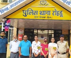 रोहड़ू : एबीवीपी ने पुलिस के जवानों के साथ मनाया रक्षाबंधन