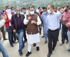 शिमला : जल्द पूरा होगा पराला मण्डी में प्रोसेसिंग प्लांट तथा सीए स्टोर का कार्य 