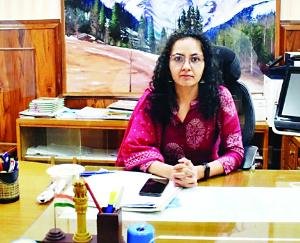 सोलन : प्रधानमंत्री का संवाद कार्यक्रम ज़िला के 11 स्थानों पर एलईडी से होगा लाईव प्रसारित - कृतिका कुल्हरी