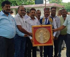 ज्वालामुखी : अध्यापक संघ देहरा ने सम्मानित किए अध्यापक राजिंदर कुमार