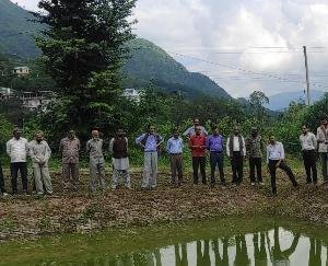 Solan: Farmers were trained on water conservation and micro irrigation