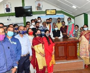 शिमला : एस.सी.वी.टी.पी.टी.आई. संघ मण्डी के प्रतिनिधिमण्डल ने मुख्यमंत्री से की भेंट