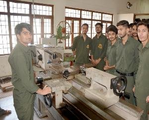 Mandi: Free training program organized by State Skill Development Corporation