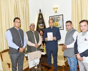 Delegation of State Teachers Federation met the Chief Minister