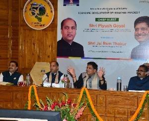 The Union Minister appreciated the efforts of the State Government to develop Himachal as a center of excellence for investment.