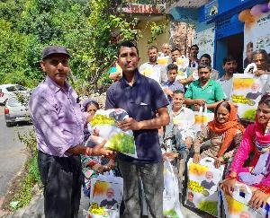 Dadlaghat: Free ration distributed in Gram Panchayat Chakhar