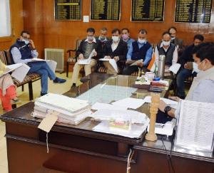Deputy Commissioner Aditya Negi took a meeting regarding the preparation of the by-election