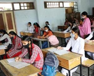 Himachal: Education Department starts preparations to call 9th ​​to 12th students regular school from next week
