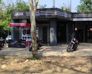 Himalayan Riders Jawa Bike Showroom Opens in Dehra: Nehran Pukhar