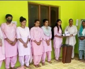 Indore: Ekal Foundation of India Sanch Nangalbhur distributed education material